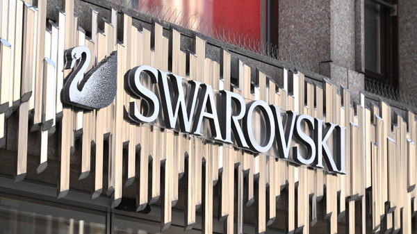 Swarovski полностью ушёл из России