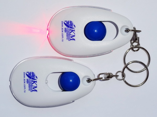 Оригинальные брелки - фонарики с логотипом ЭКМ